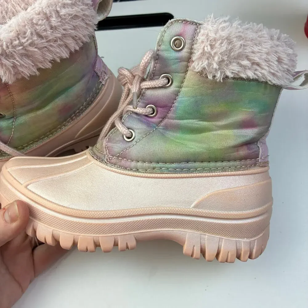 Magellan Outdoors Girls Youth Size 13D Snow Boots Pink Rainbow Lace Up Outdoors
